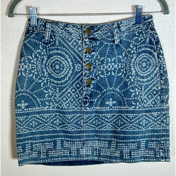 Free people button Jean blue mini skirt with spiral print midrise - size 0 - Picture 6 of 11